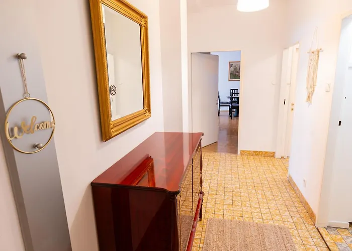 Apartamento Living Opera Viena