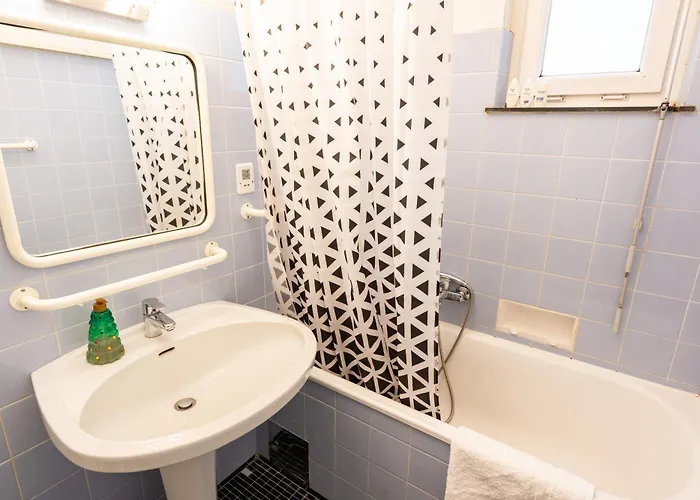 Living Opera Apartamento Viena